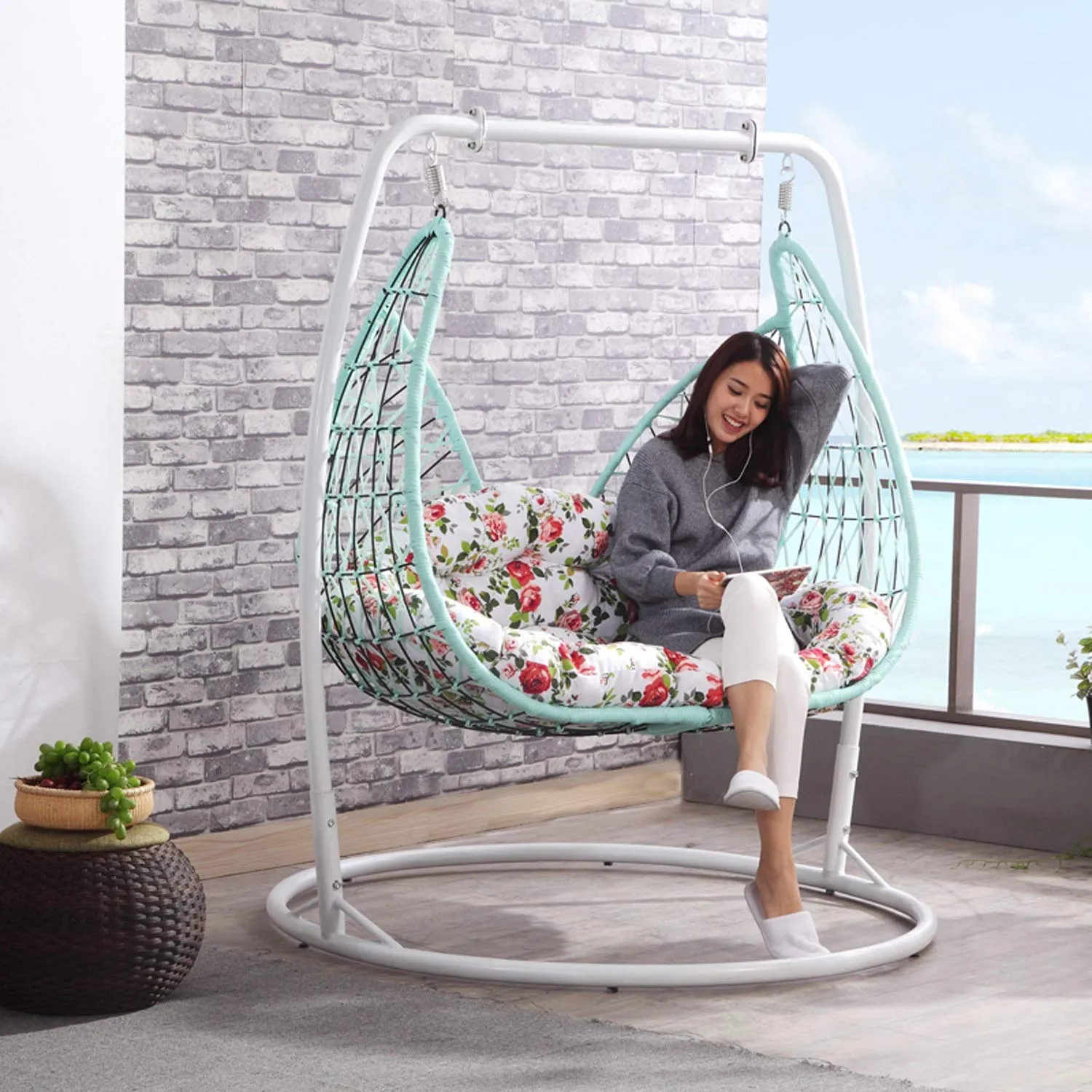 2-Person Outdoor Hanging Basket Chair, Home PE Rattan Egg-Shaped Hammock Chair Indoor Balcony Lunch Break Swing Chair to Send Cushion Bearing Weight 250KG