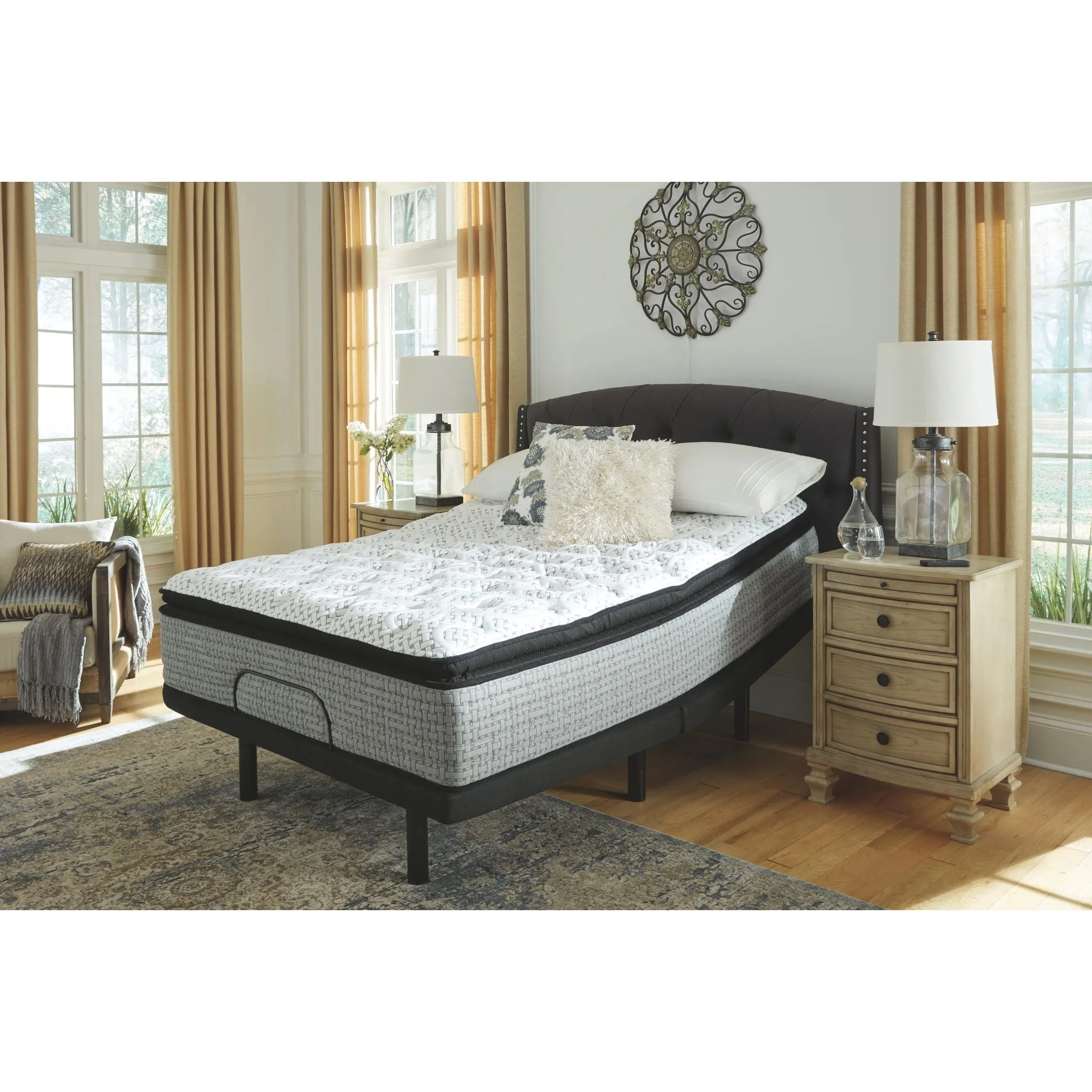 Ashley Sleep Santa Fe Pillowtop Innerspring 16 inch Mattress In A Box