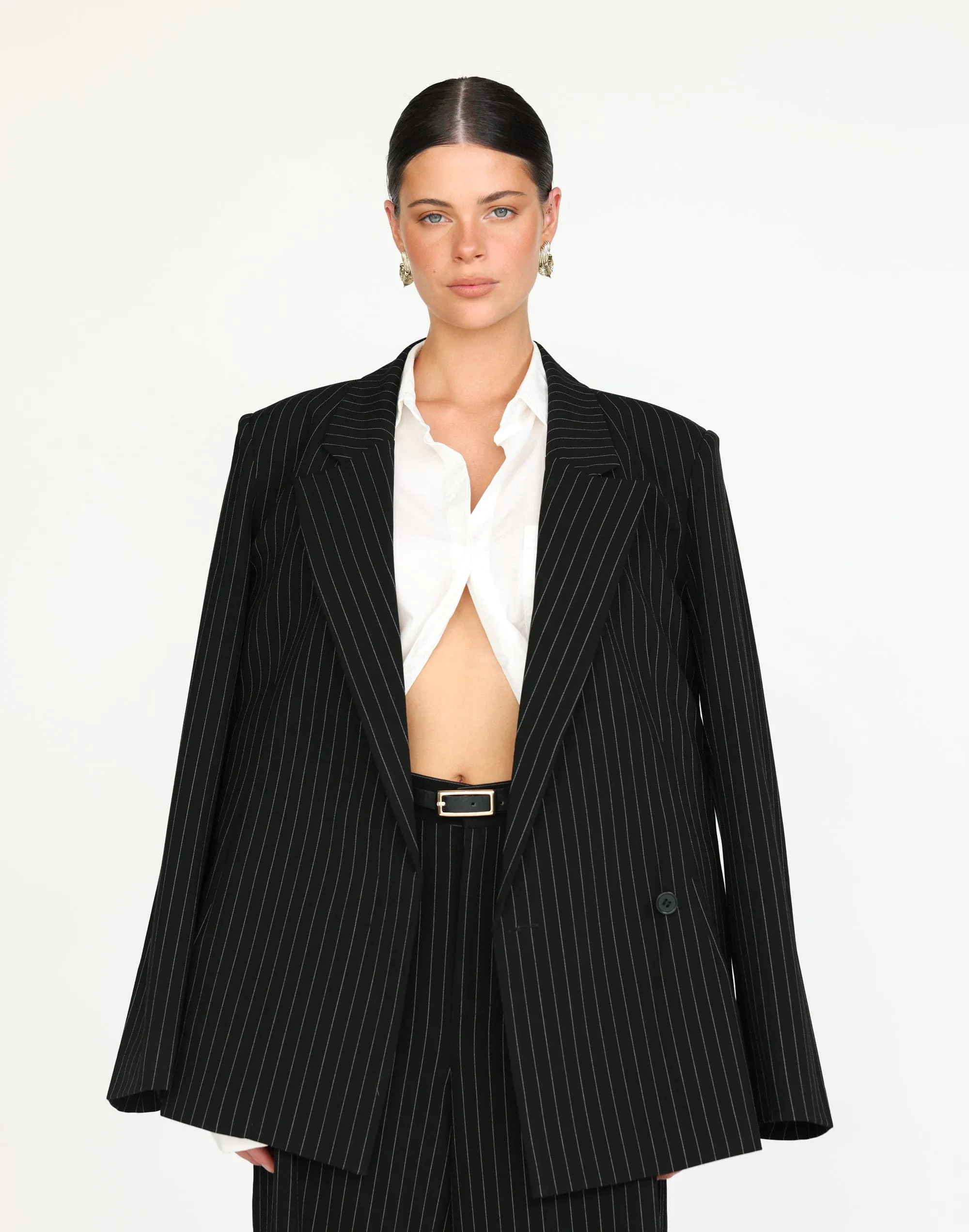 Kenza Blazer (Black Pinstripe)