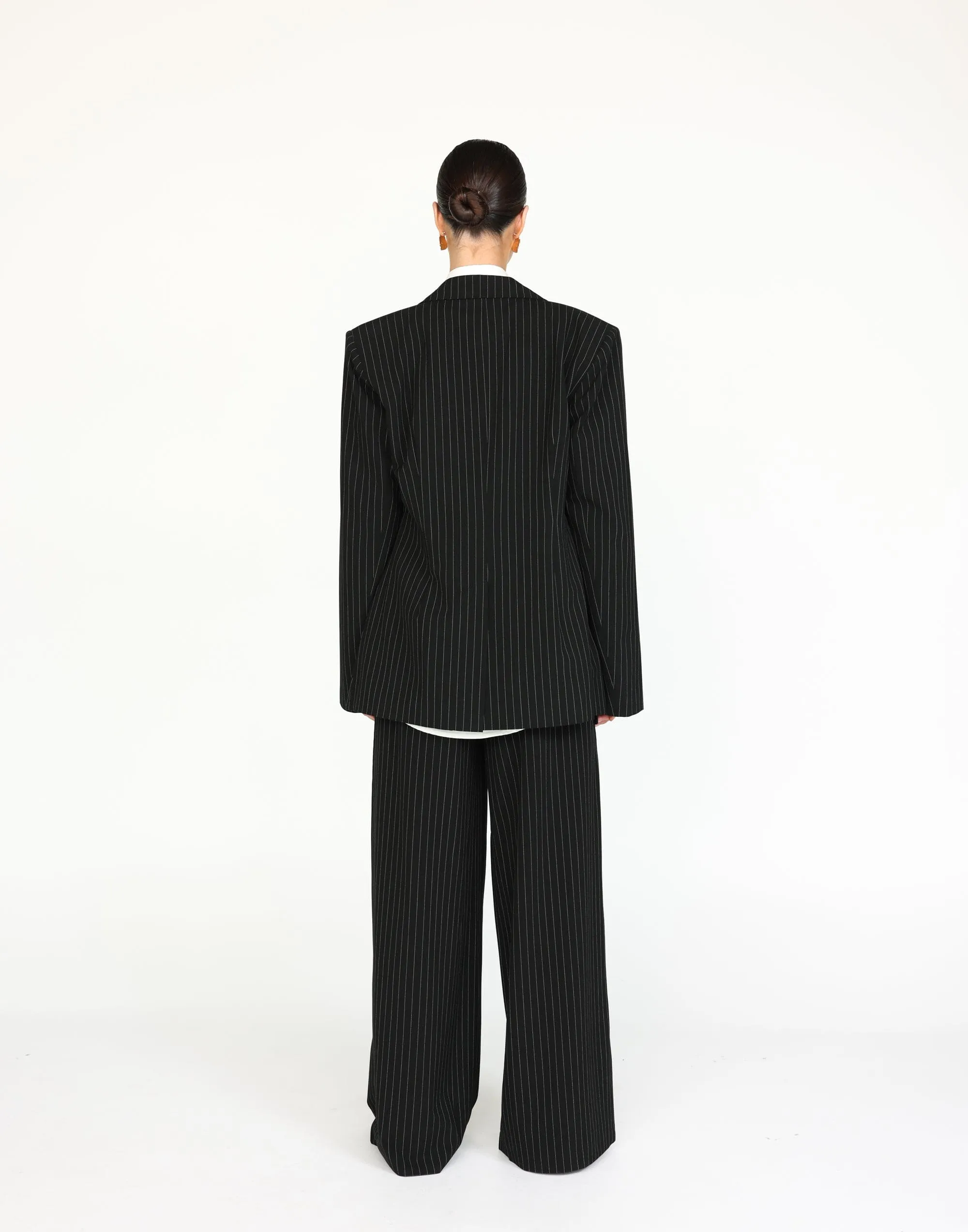 Kenza Blazer (Black Pinstripe)