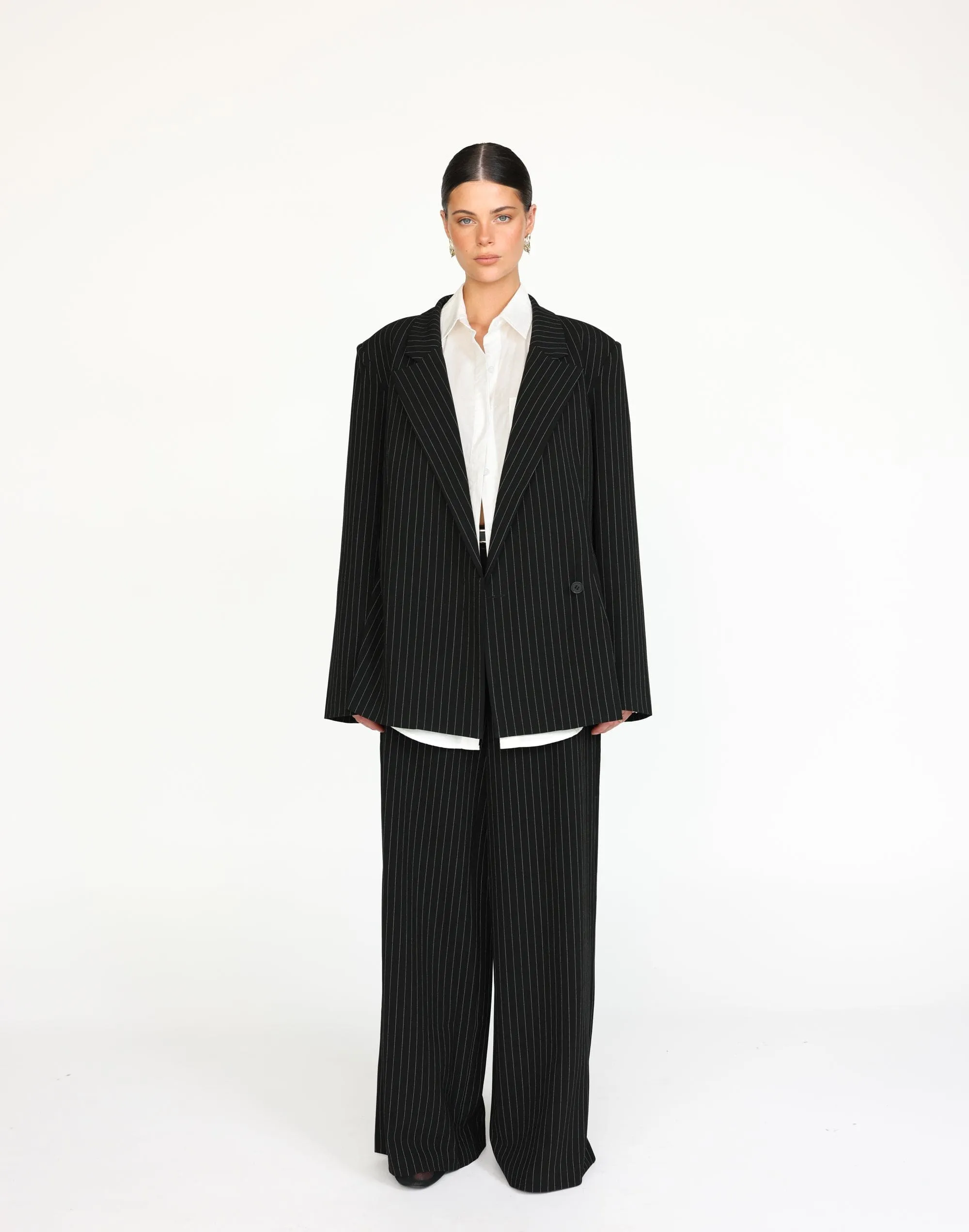 Kenza Blazer (Black Pinstripe)