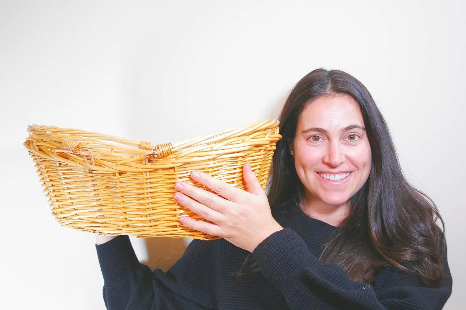 Light Brown Handwoven Wicker Basket with Handles – Versatile Storage for Picnics, Easter, and Organizing